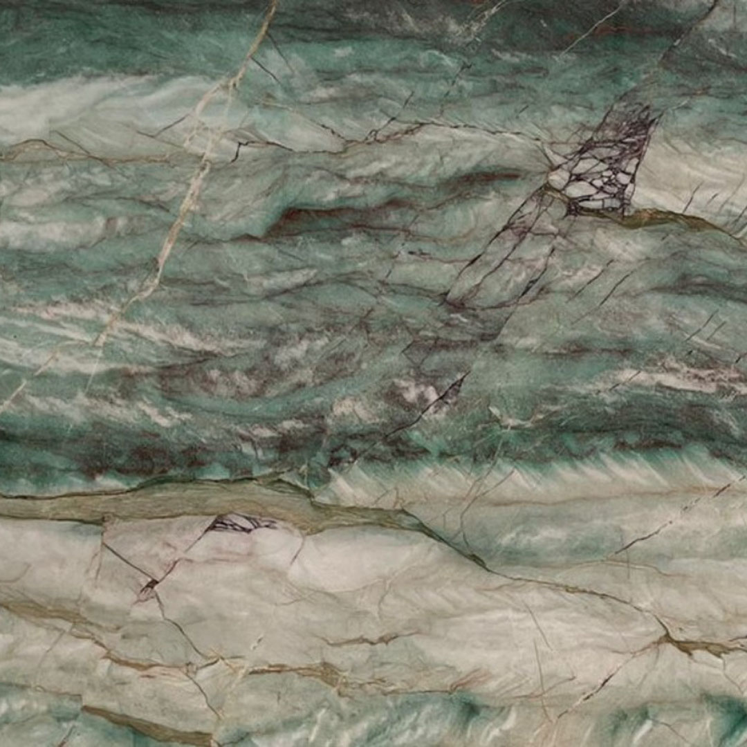 Material en piedra natural ideal para diseño de interiores y transformación de espacios.